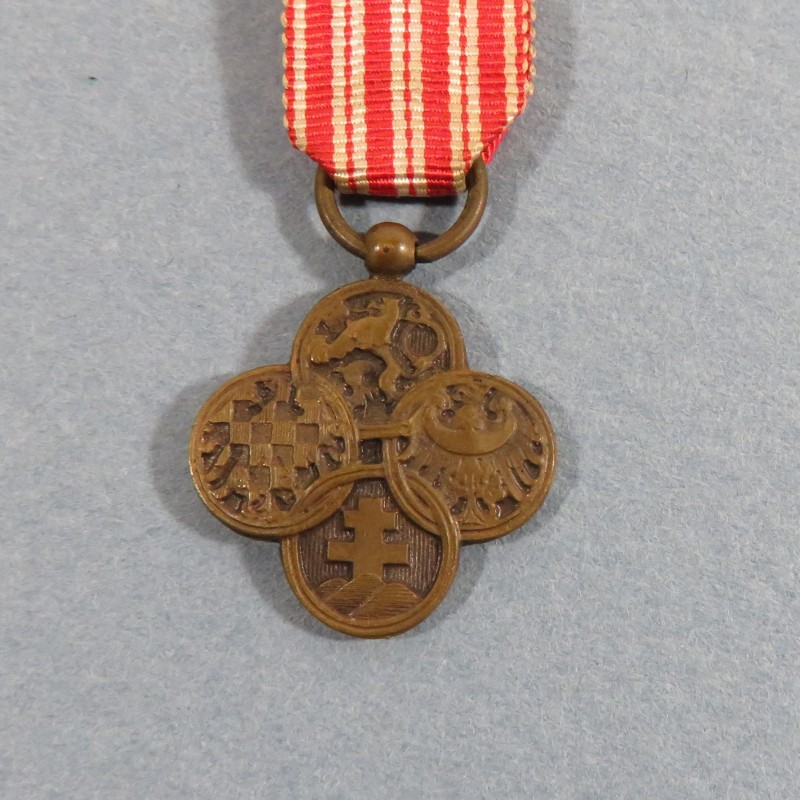 TCHECOSLOVAQUIE REDUCTION DE LA MEDAILLE CROIX DE GUERRE 1914 1918 WAR CROSS ORDER MEDAL °