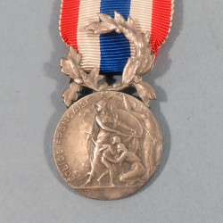 FRANCE MEDAILLE D'HONNEUR DE LA POLICE MODELE DE 1903 EN ARGENT NON ATTRIBUEE