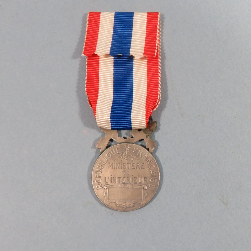 FRANCE MEDAILLE D'HONNEUR DE LA POLICE MODELE DE 1903 EN ARGENT NON ATTRIBUEE