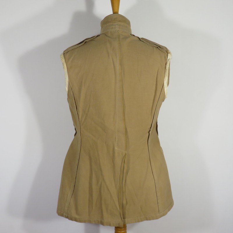 VESTE D'UNIFORME D'OFFICIER MODELE 1920 /29 ETAT MAJOR D'UN REGIMENT D'ARTILLERIE COULEUR BEIGE SABLE