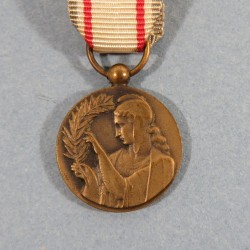 FRANCE REDUCTION DE LA MEDAILLE DE LA RECONNAISSANCE FRANCAISE SECOND MODELE CLASSE ARGENT  °