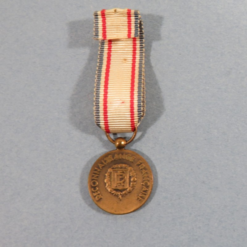 FRANCE REDUCTION DE LA MEDAILLE DE LA RECONNAISSANCE FRANCAISE SECOND MODELE CLASSE ARGENT  °