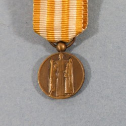 FRANCE REDUCTION DE LA MEDAILLE DE L'ASSISTANCE PUBLIQUE °