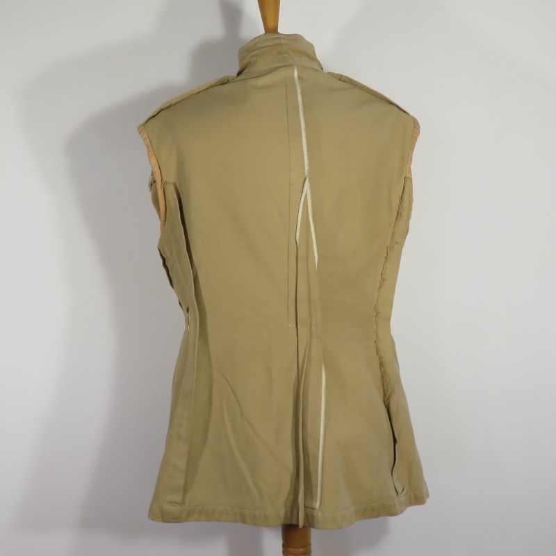 VESTE D'UNIFORME COULEUR SABLE POUR OFFICIER MODELE 1939 SPAHIS TROUPE COLONIALE OU D'AFRIQUE CAVALERIE ANNEES 1950