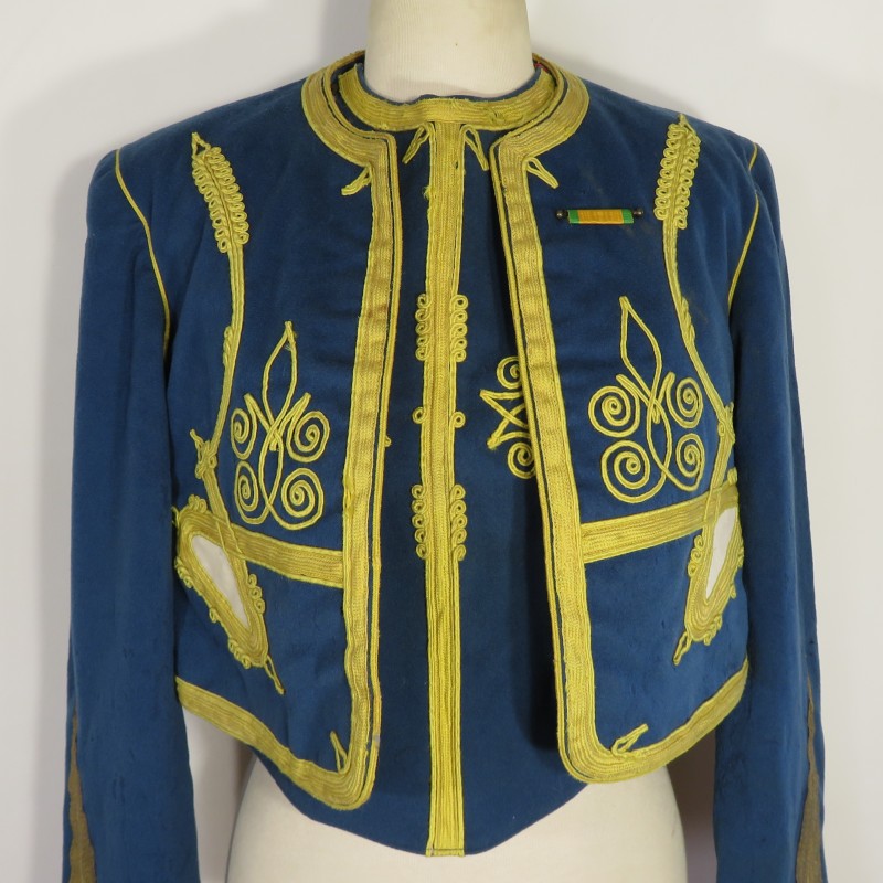 BOLERO ET GILET D'UNIFORME DE TIRAILLEUR ALGERIEN POUR UN SOUS OFFICIER TOMBEAU BLANC DU 2 ème REGIMENT RTA ANNEES 1930 1940