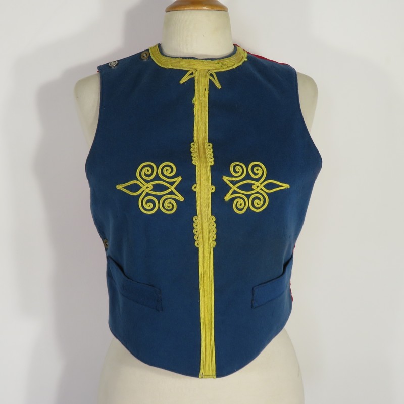 BOLERO ET GILET D'UNIFORME DE TIRAILLEUR ALGERIEN POUR UN SOUS OFFICIER TOMBEAU BLANC DU 2 ème REGIMENT RTA ANNEES 1930 1940