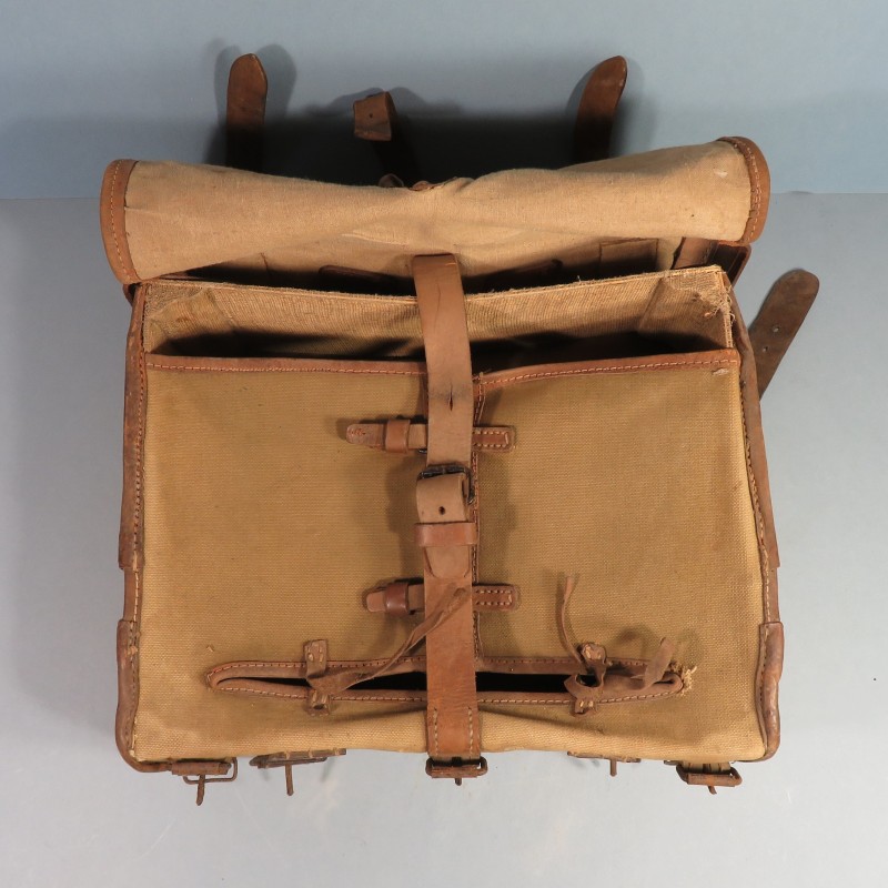 EQUIPEMENT FAUVE SAC A DOS AS DE CARREAU MODELE 1893 1915 HAVRESAC DATE 1927 CAMPAGNE 1939-1940 NOMINATIF