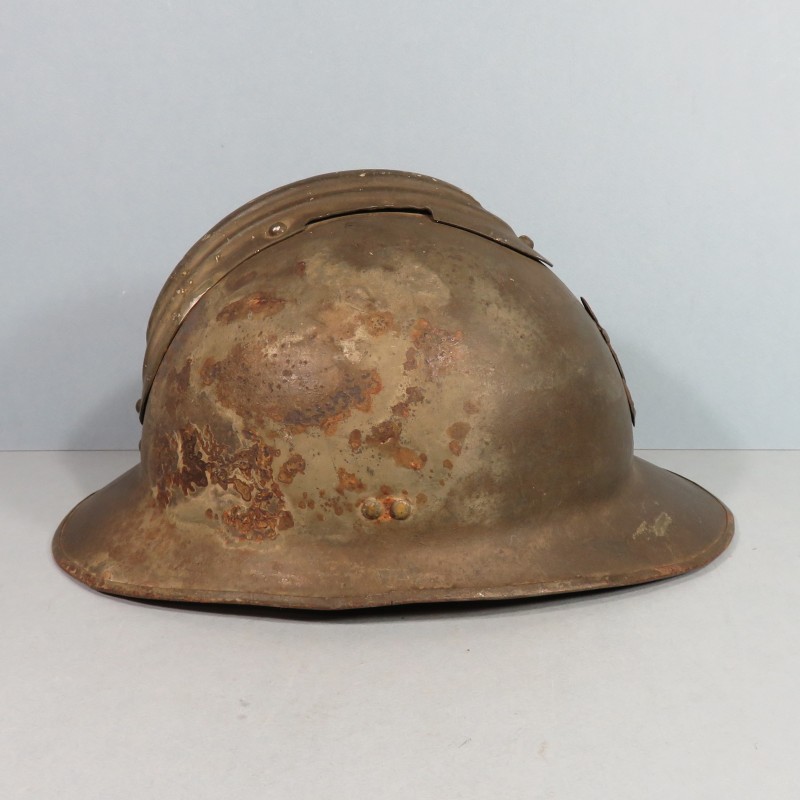 CASQUE COLONIAL ET MARINE MODELE 1926 AVEC INSIGNE ANCRE MODELE 1929 POUR L'INFANTERIE COLONIALE TROUPES D'AFRIQUE