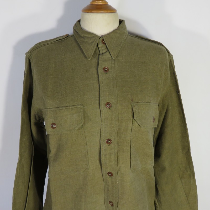 CHEMISE AMERICAINE US TROUPE MODELE 1937 ATTENTES POUR INSIGNES ET RAPPEL DE MEDAILLES ARMEE DE LIBERATION 1944 1945 INDOCHINE