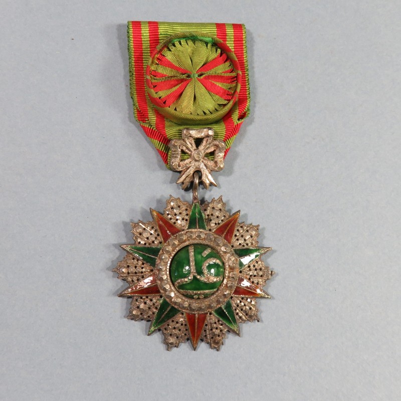 TUNISIE MEDAILLE D'OFFICIER DE L'ORDRE DU NICHAN IFTIKHAR ALI BEY 1882-1902 FABRICATION TUNISIENNE