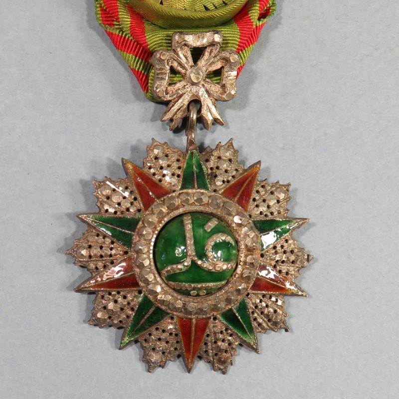 TUNISIE MEDAILLE D'OFFICIER DE L'ORDRE DU NICHAN IFTIKHAR ALI BEY 1882-1902 FABRICATION TUNISIENNE