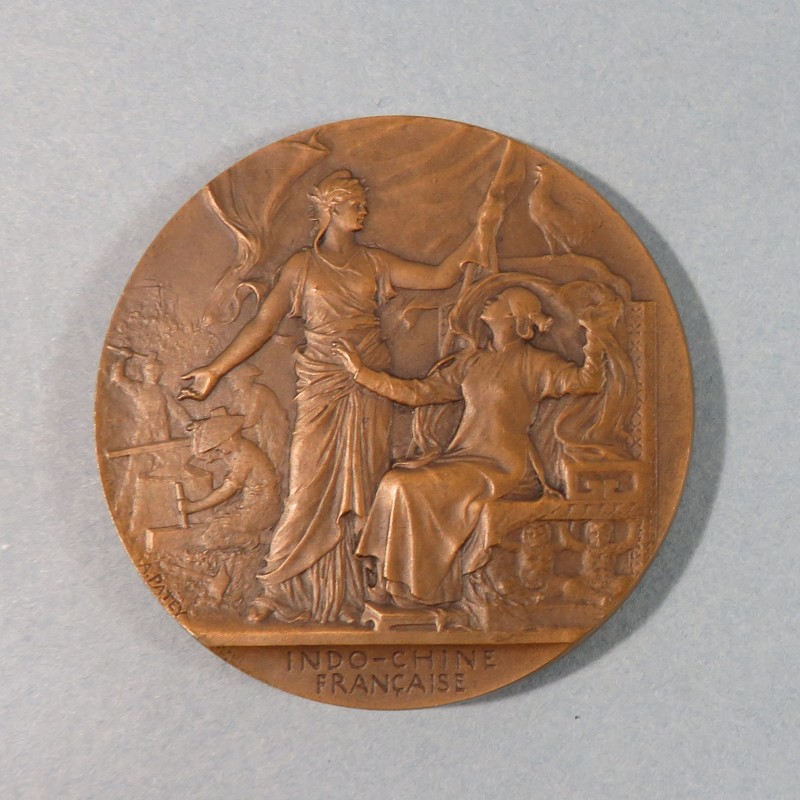 MEDAILLE DE TABLE EN BRONZE HOMMAGE INDOCHINE FRANCAISE EXPOSITION DE HANOI 1902 1903 AVEC SON COFFRET