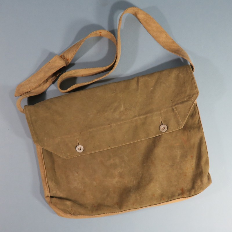 SAC OU MUSETTE COULEUR VERTE KAKI ARMEE FRANCAISE MODELE 1892 FABRICATION TARDIVE 1950