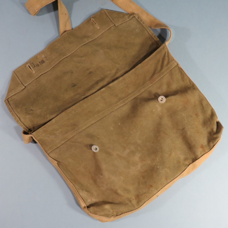 SAC OU MUSETTE COULEUR VERTE KAKI ARMEE FRANCAISE MODELE 1892 FABRICATION TARDIVE 1950