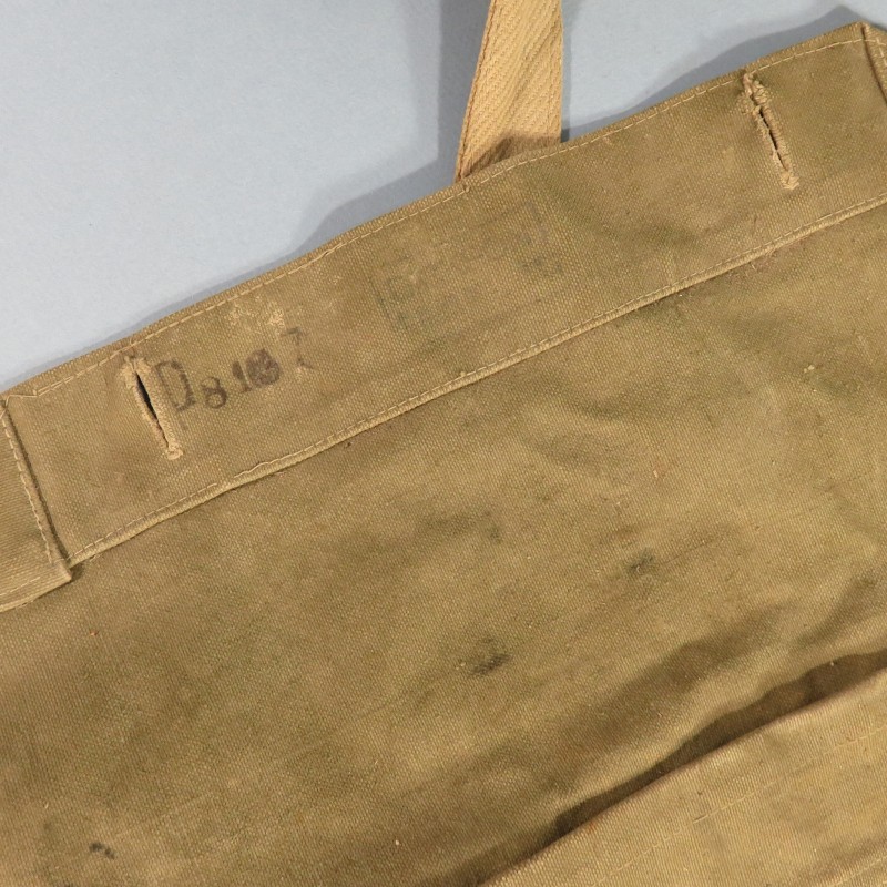 SAC OU MUSETTE COULEUR VERTE KAKI ARMEE FRANCAISE MODELE 1892 FABRICATION TARDIVE 1950