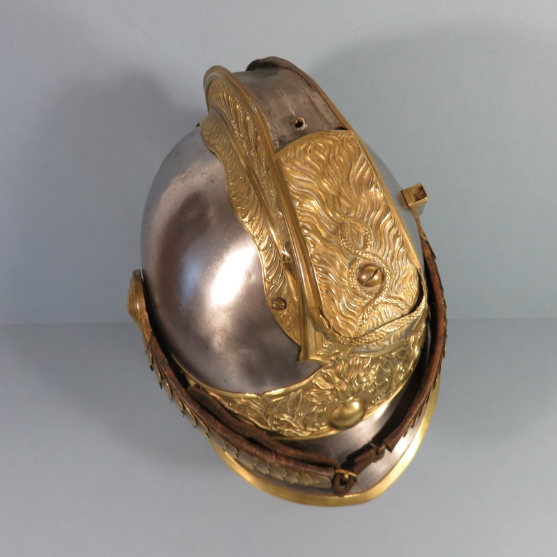 CASQUE DE DRAGON MODELE TROUPE 1874 AVEC SON COUVRE CASQUE CAVALERIE FRANCAISE GUERRE 1914 1918