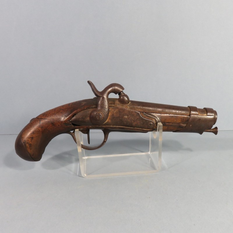 PISTOLET DE GENDARMERIE MODELE AN IX MODIFIE A PERCUSSION A PARTIR DE 1841 DANS SON JUS A RESTAURER