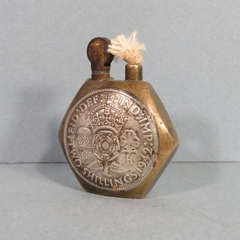 BRIQUET ARTISANAL ANGLAIS AVEC PIECES DE MONNAIES EN ARGENT DEUX SHILLING GEORGES VI SOUVENIR DE LA GUERRE 1939 1945