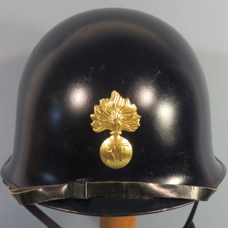 CASQUE DE GENDARMERIE MOBILE MODELE 1951/60 GENDARME LINER DATE 1955 COMPLET FRENCH GUARD HELMET