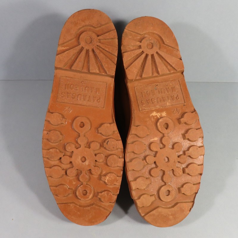 CHAUSSURE DE TYPE REGLEMENTAIRE PATAUGAS MAULEON FABRICATION ANCIENNE INDOCHINE ALGERIE TAILLE 42