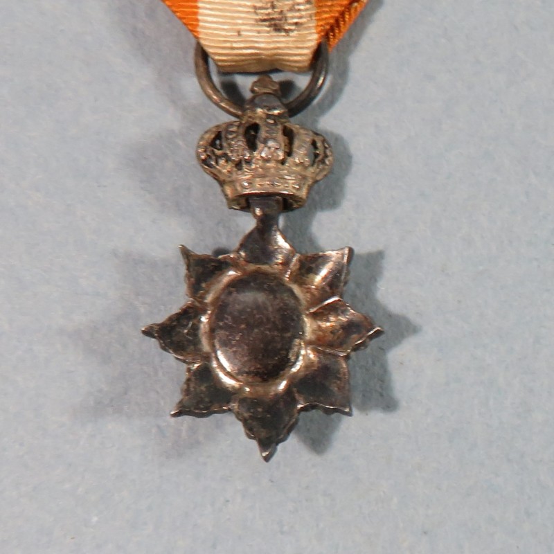 CAMBODGE REDUCTION DE LA MEDAILLE DE CHEVALIER DE L'ORDRE ROYALE CAMBODGIEN CAMBODGI ROYAL ORDER MEDAL MINIATURE