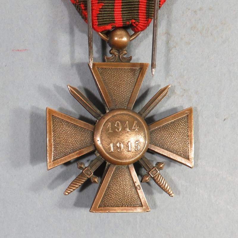 CROIX DE GUERRE 1914-1915 AVEC UNE ETOILE POUR CITATION A L'ORDRE DU REGIMENT WAR CROSS 1914 1918