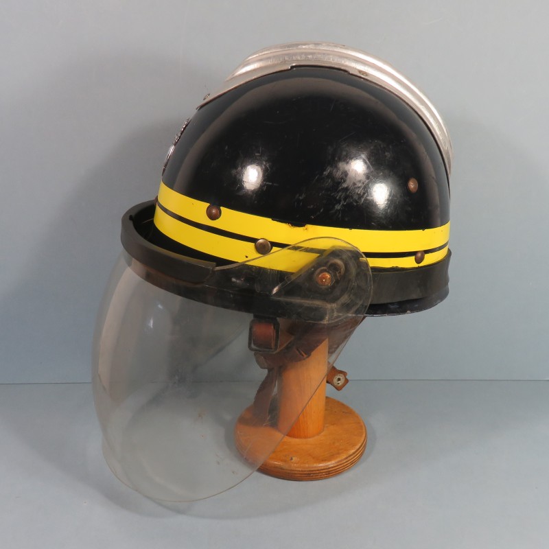 CASQUE FRANCAIS DE CRS POLICE NATIONAL MODELE 1954 UTILISE JUSQUE DANS LES ANNEES 1990 AVEC SA VISIERE