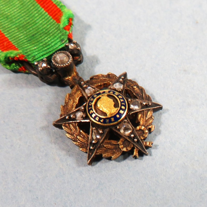 FRANCE REDUCTION DE LA MEDAILLE DE CHEVALIER DE L'ORDRE DU MERITE AGRICOLE FRANCAIS 1883 MINIATURE AVEC BRILLANTS