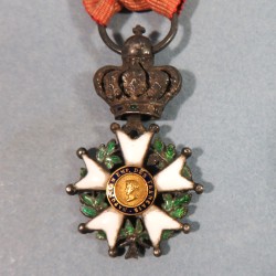 REDUCTION DE LA MEDAILLE DE CHEVALIER DE L'ORDRE DE LA LEGION D'HONNEUR NAPOLEON III PRESIDENCE 1851 1852