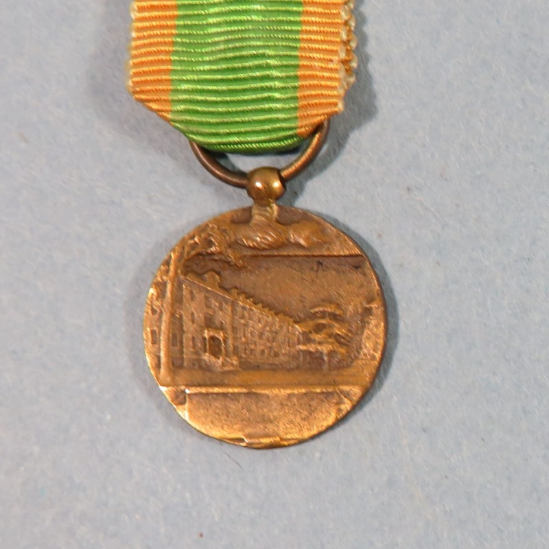 FRANCE REDUCTION DE LA MEDAILLE DE BIENFAISANCE OU SECOURS MUTUELS SANATORIUM DES CHEMINOTS