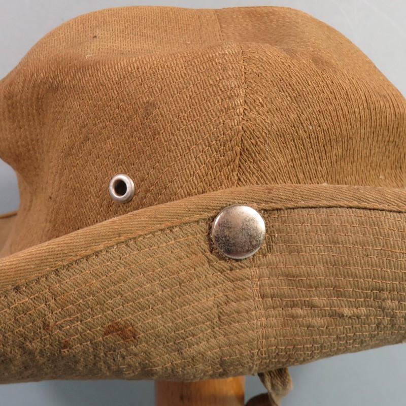 CHAPEAU DE BROUSSE BEIGE MODELE 1947 FABRICATION LOCALE INDOCHINE LEGION ETRANGERE PARA TAP TOUTES ARMES TAILLE 57