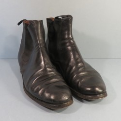 PAIRE DE CHAUSSURES OU BOTTINES REGLEMENTAIRE EN CUIR NOIR POUR OFFICIERS MODELE 1914 1931 TENUE 1931 ET SECONDE GUERRE