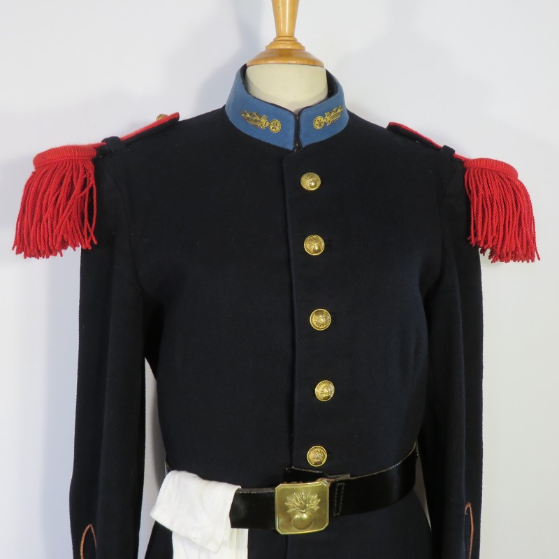 UNIFORME TENUE ELEVE OFFICIER ESM ECOLE SPECIALE MILITAIRE ST CYR ECOLE MILITAIRE CASOAR + VESTE + PANTALON + CEINTURON + GANTS