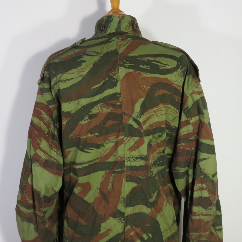 VESTE DE SAUT CAMOUFLEE DE PARACHUTISTE TAP MODELE 47-56 TROUPES AEROPORTEES LEGION ETRANGERE TAP