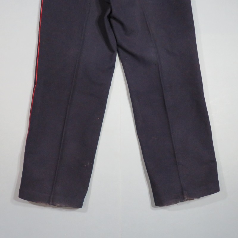 PANTALON TROUPE BLEU A SOUTACHES ROUGE POUR L'INFANTERIE COLONIALE 1900 OU 1931