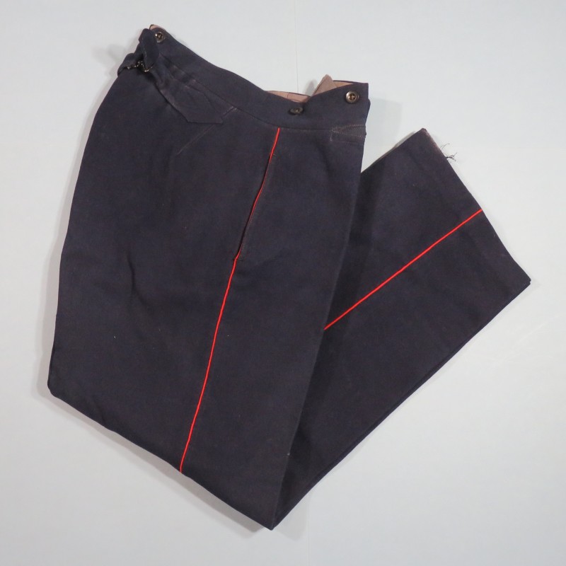 PANTALON TROUPE BLEU A SOUTACHES ROUGE POUR L'INFANTERIE COLONIALE 1900 OU 1931