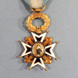 ESPAGNE MEDAILLE EN OR DE CHEVALIER DE L'ORDRE DE CHARLES III OU DE L'INFANTE D'ESPAGNE MODELE ANCIEN ANNEAU CANNELE