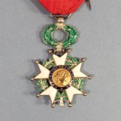 FRANCE MEDAILLE DE CHEVALIER DE L'ORDRE DE LA LEGION D'HONNEUR 4 ème REPUBLIQUE