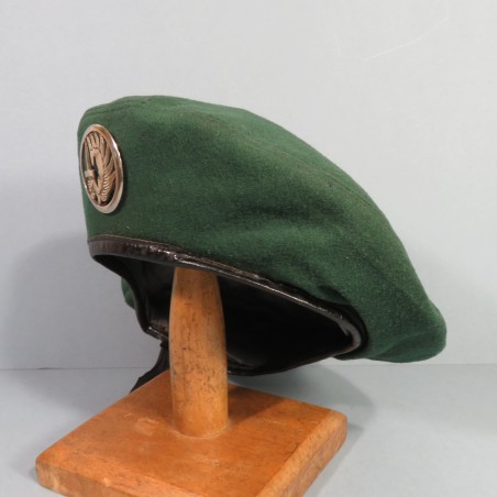 BERET VERT EN 3 PARTIES PARACHUTISTE MODELE 1947 DU REP LEGION ETRANGERE TAP INDOCHINE ALGERIE