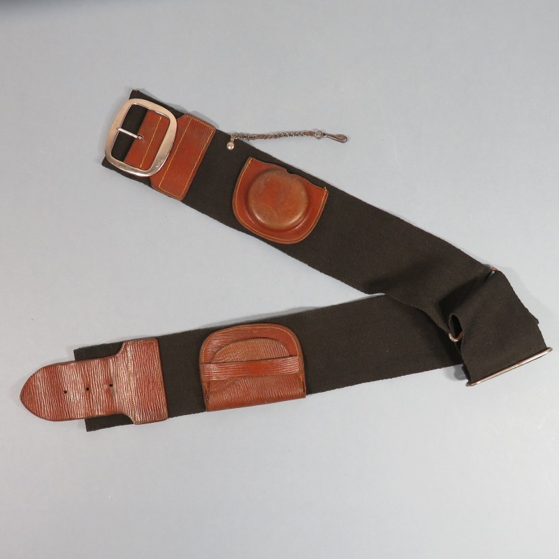 CEINTURE OU CEINTURON PORTE MONNAIES PORTE MONTRE D'OFFICIER EN TISSU ET CUIR STRIE GUERRE 1914 1918 OU 1939 1945