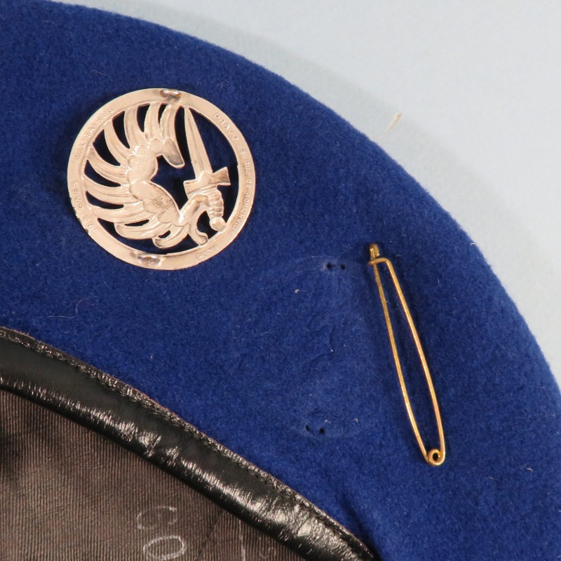 PARATROOPER BLEU HAT ALGERIAN WAR 1953-56 BADGE DRAGO ROMAINVILLE