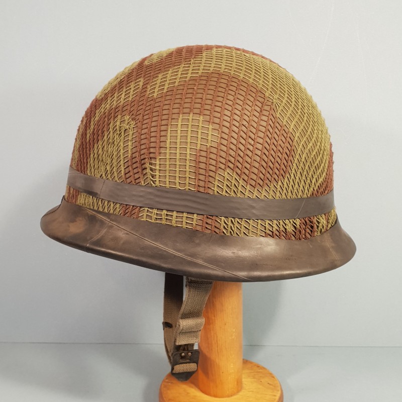 CASQUE FRANCAIS MODELE 1951 AVEC CAMOUFLAGE ET PANSEMENT ETAT NEUF DE STOCK LOURD JAPY 1953 ET LINER FRANCK 1952