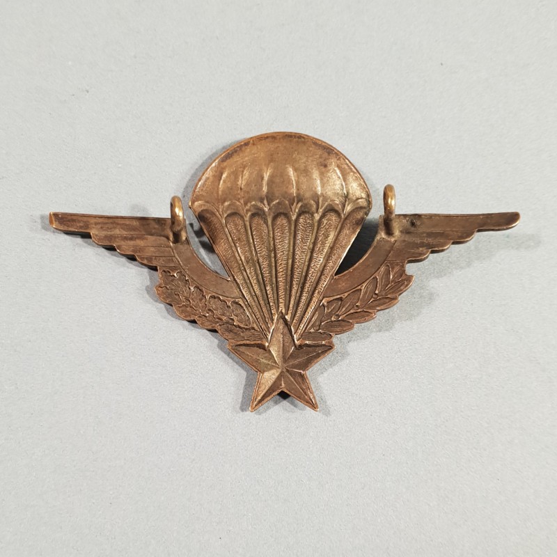 INSIGNE MILITAIRE BREVET PARACHUTISTE NON NUMEROTE FABRICATION NON MARQUEE DECAT ANNEES 1950