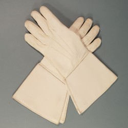 PAIRE DE GANTS CRISPIN EN CUIR BLANC CAVALERIE GENDARMERIE GARDE REPUBLICAINE GARDE AU DRAPEAU SAPEURS TAILLE 8.5