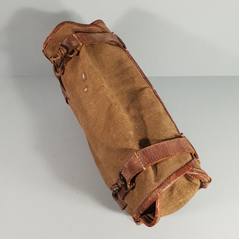 SAC INFERIEUR OU SAC ALLEGE MODELE 1935 JUS DE GRENIER EQUIPEMENT DU FANTASSIN CAMPAGNE 1939 1940