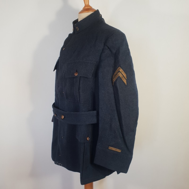 RARE !! VESTE D'UNIFORME D'ADJUDANT CHIFFRE 5 AU COL MODELE 1913 EN DRAP GRIS DE FER BLEUTE DEBUT DE LA GUERRE 1914 1918