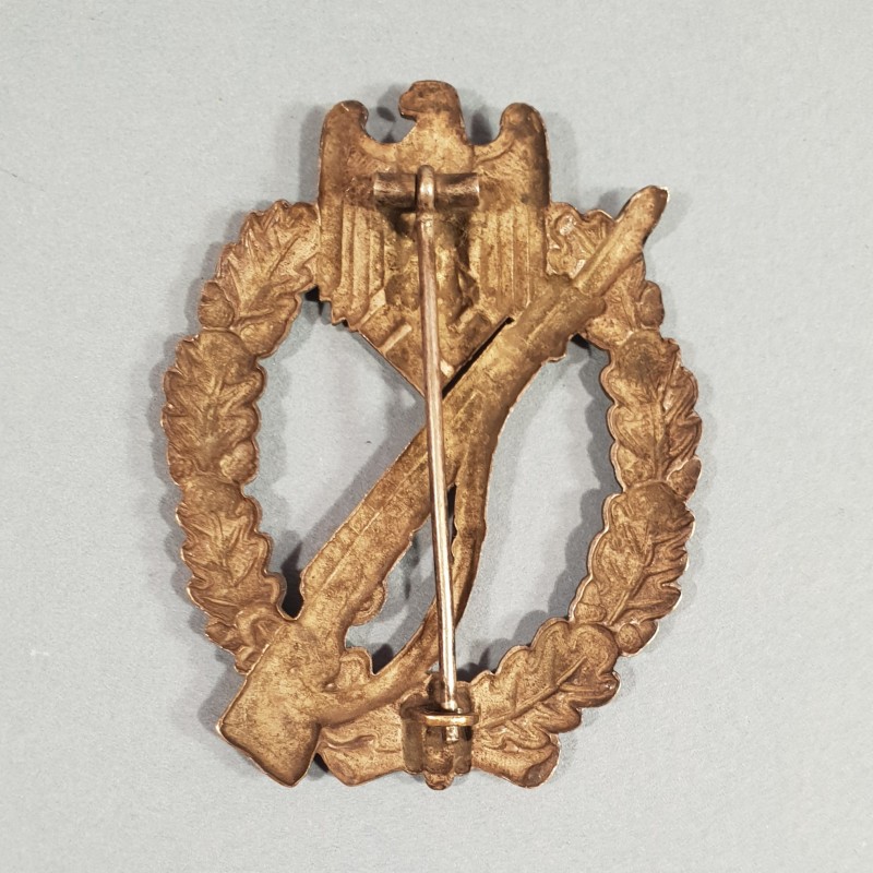 ALLEMAGNE INSIGNE ASSAUT INFANTERIE BADGE DE POITRINE COMBAT ALLEMAND SECONDE GUERRE FABRICANT OTTO SCHICKLE