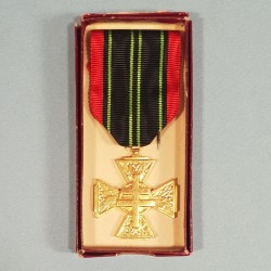 FRANCE MEDAILLE OU CROIX DES COMBATTANTS VOLONTAIRES DE LA RESISTANCE 1939-1945 EN BOITE