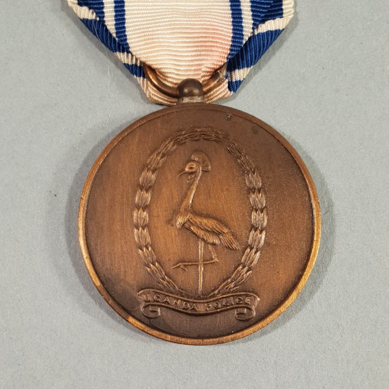 OUGANDA AFRIQUE DU SUD MEDAILLE DES FORCES DE POLICE SERVICE SPECIAL DE LA GENDARMERIE SOUTH AFRICA UGANDA MEDAL °