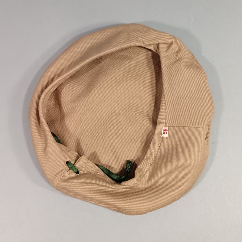 BERET EN 3 PARTIES BEIGE SABLE COUTURES COTE DES COMMANDOS MARINE TAILLE 58 FABRICATION ANNEES 1950 1960